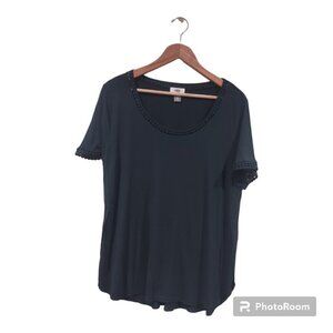 Women's Emerald Tee w/Lace Detailing Size XL - 3FOR$25 -